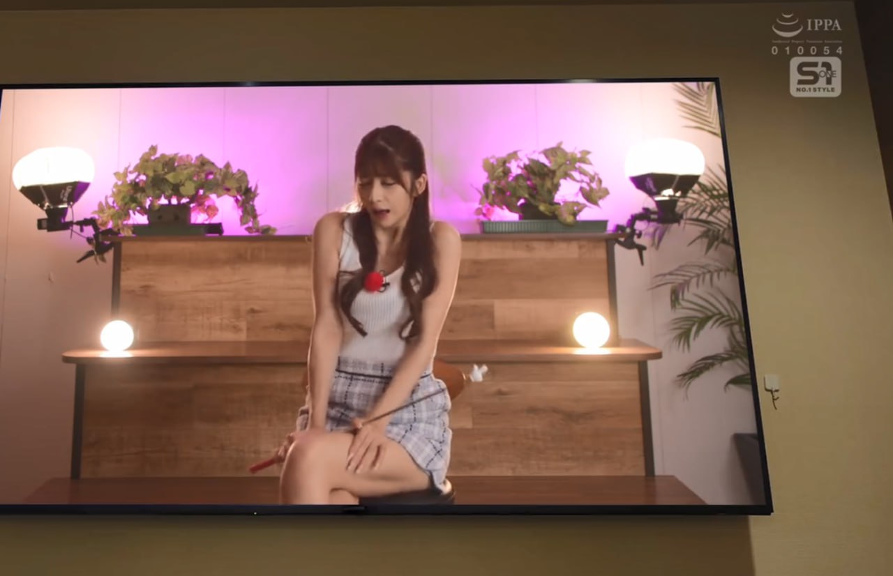迈开腿让尝尝你的小鸡的视频メイリン モデルコレクション メ最美av美女高清在线观看